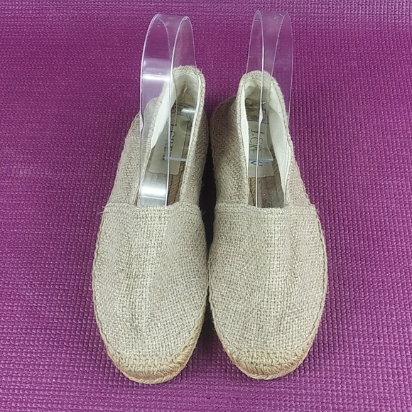 J. Crew Shoes - J. Crew 6 espadrille